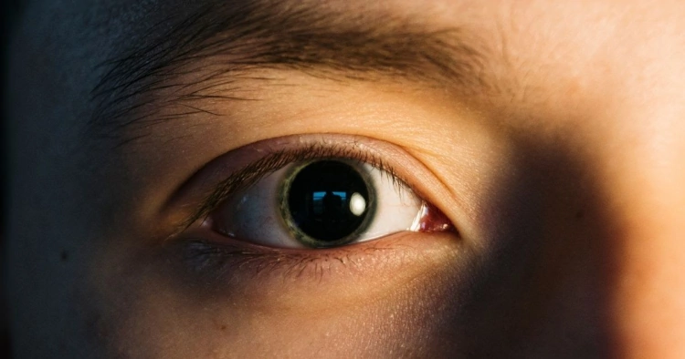 What Causes Dilated Pupils?